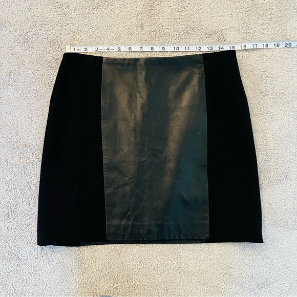 Madewell Dresses & Skirts - Madewell Leather Mini Skirt, Size 8